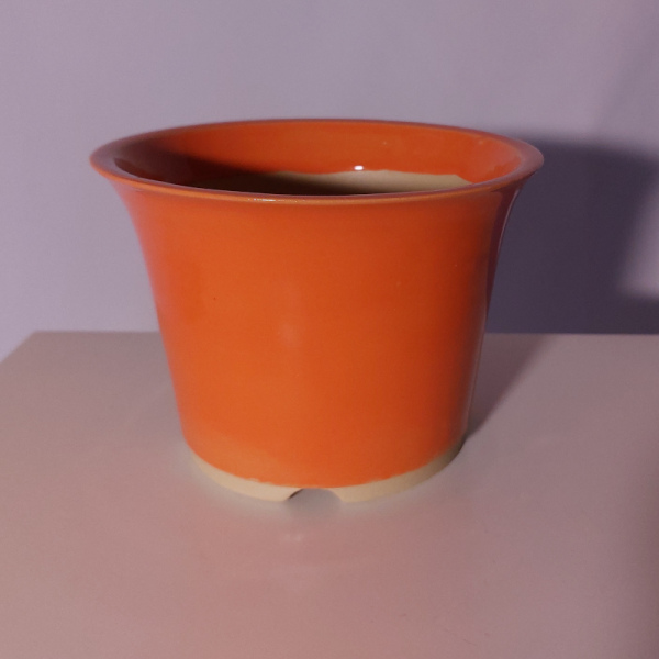 WGM-0048: orange Schale ca. 15x11 cm